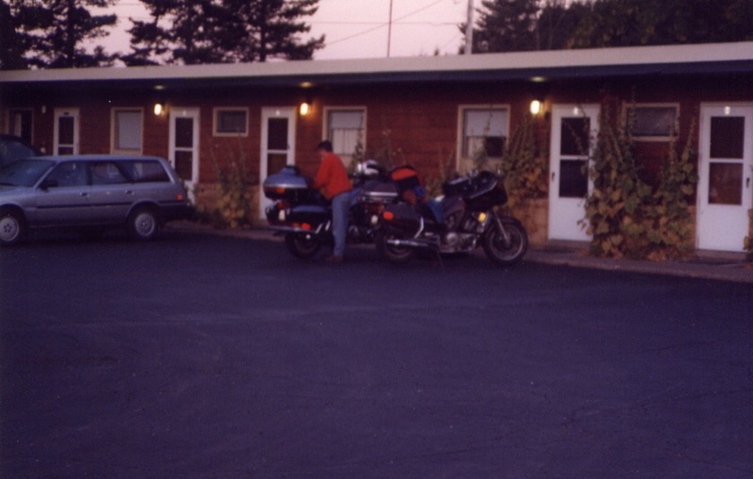 Floodwood Motel