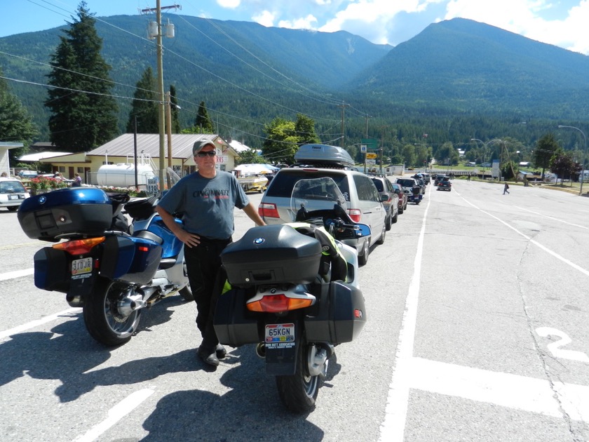 Waiting for the ferry in Balfour BC