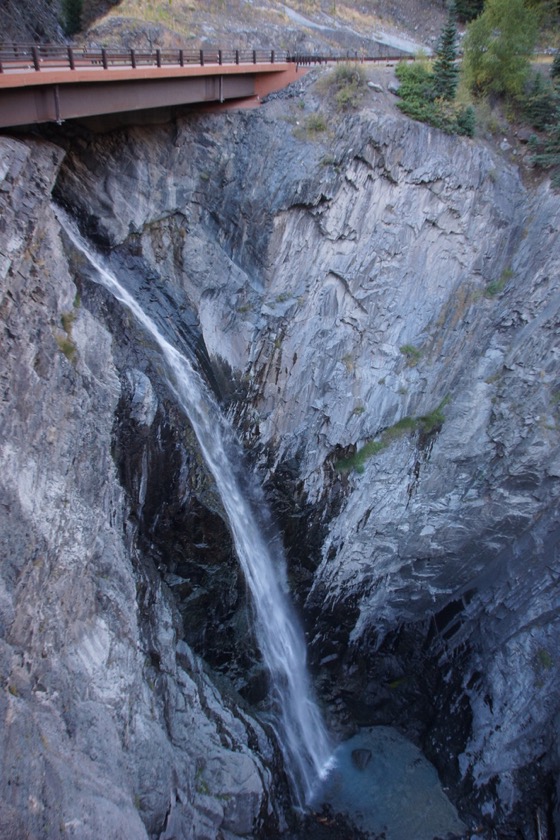 Bear Falls on US550