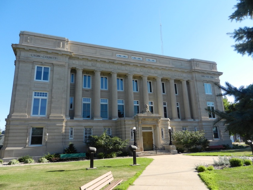 Lyon County Courthouse