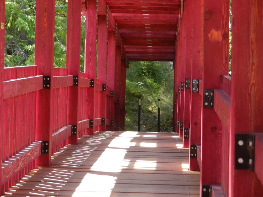 Kaslo River bridge