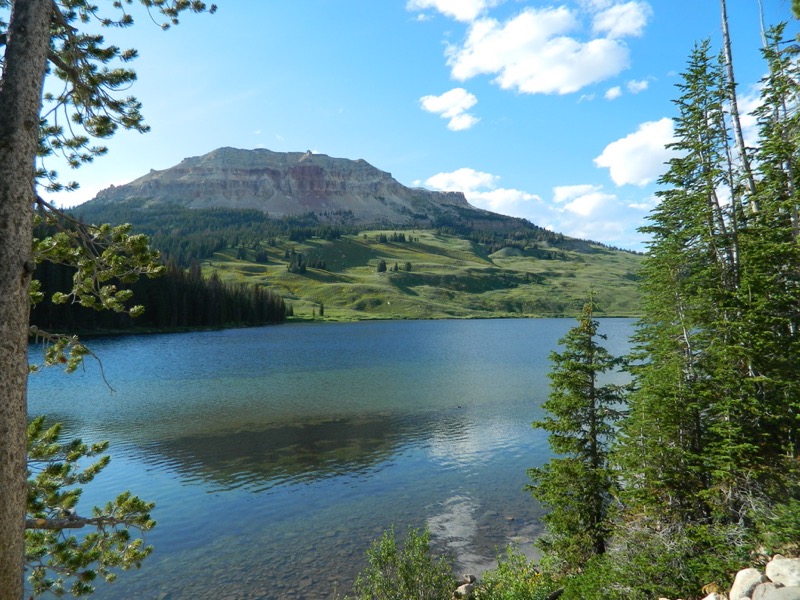 Beartooth Lake overlook