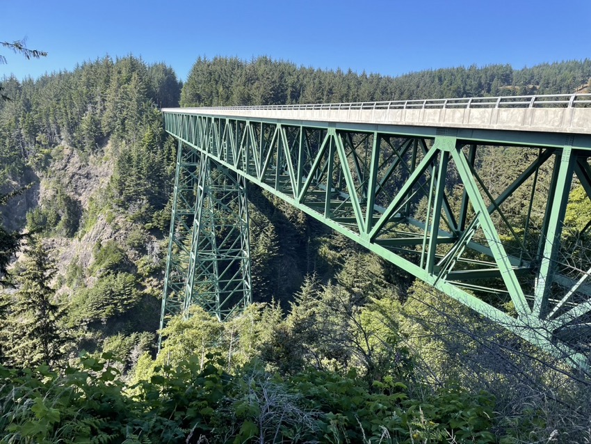 Thomas Creek Bridge