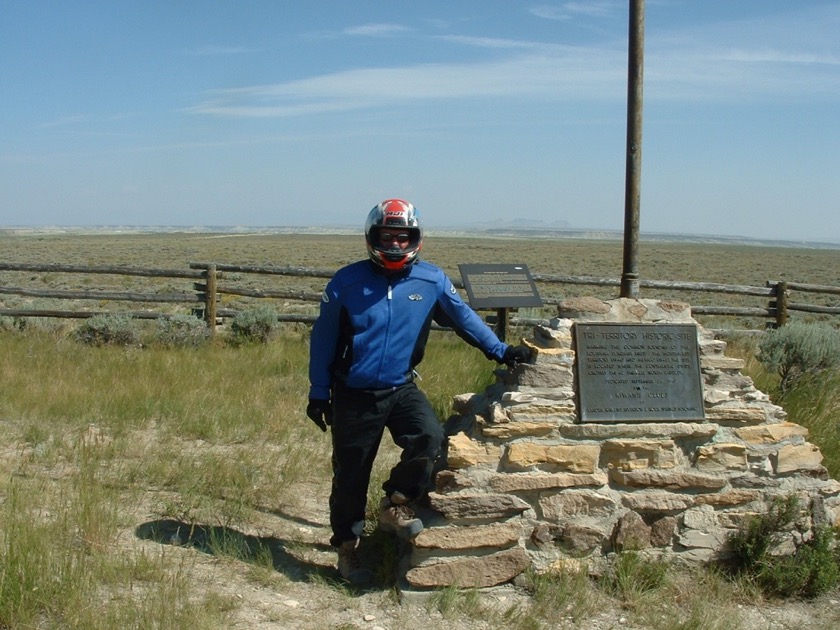 Tri-Territory Monument