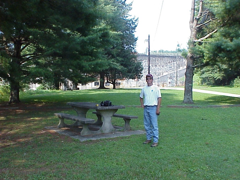 Lake Burton Dam