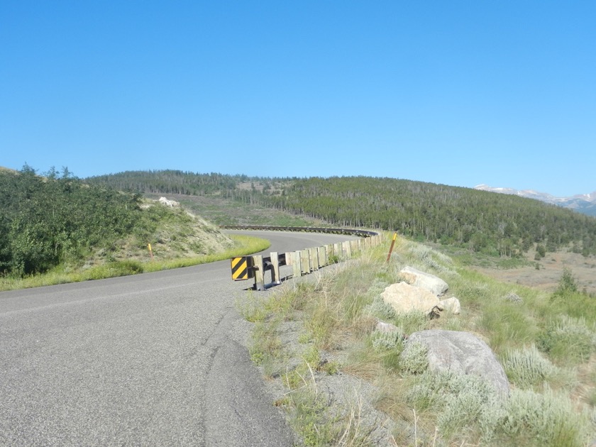 Top of Louis Lake Rd