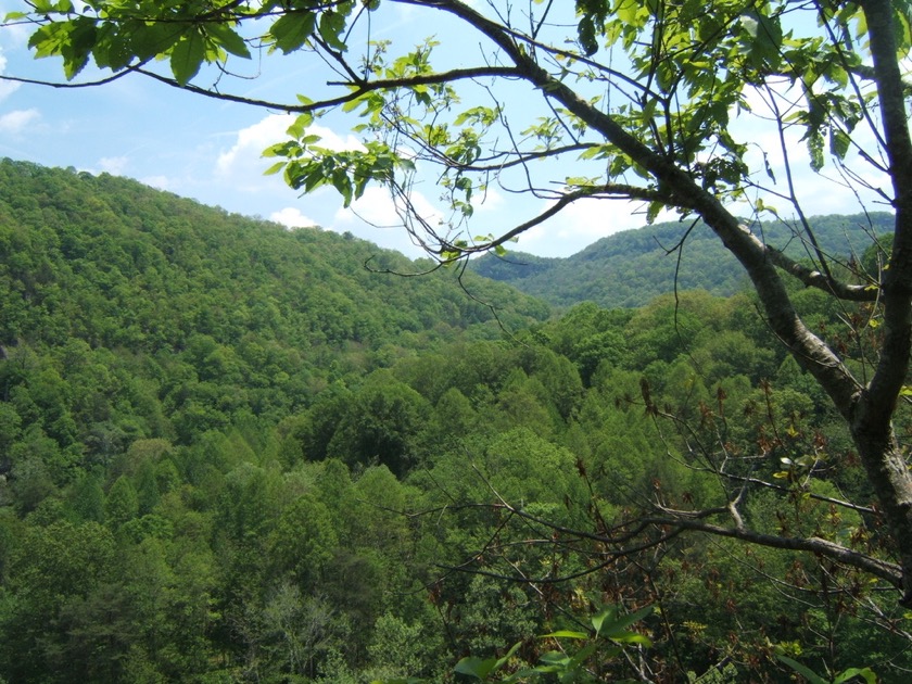 Breaks Interstate Park