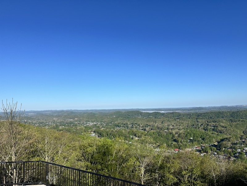 East Rim River Overlook