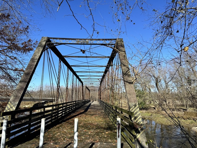 Bridge over White River